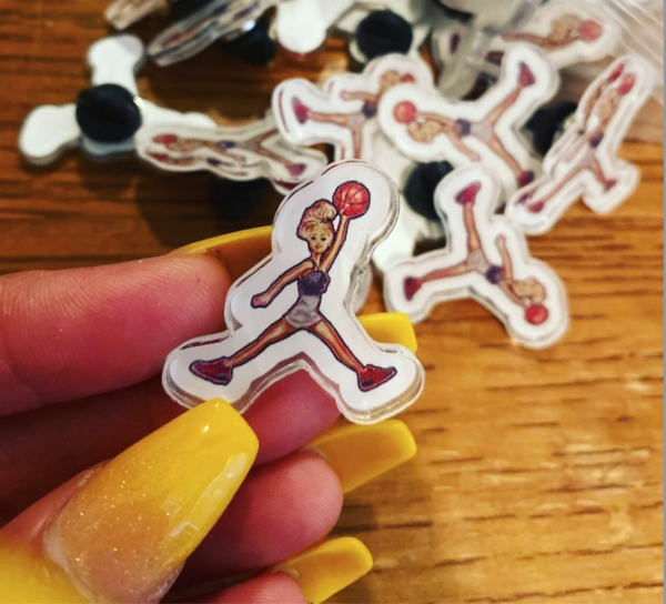 Jumpgirl Pin